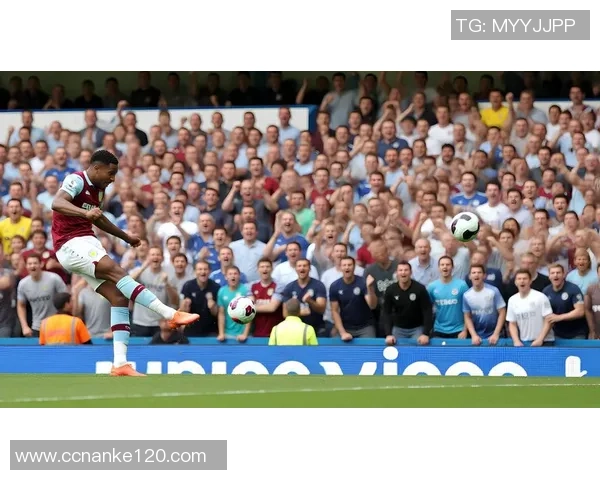 球星华丽过人瞬间盘点展现绿茵场上令人热血沸腾的足球魅力 球星华丽过人瞬间盘点展现绿茵场上令人热血沸腾的足球魅力